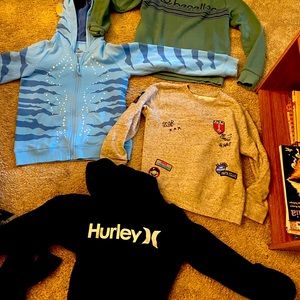 💥bundle kids swatshirts size9/10 gray condition